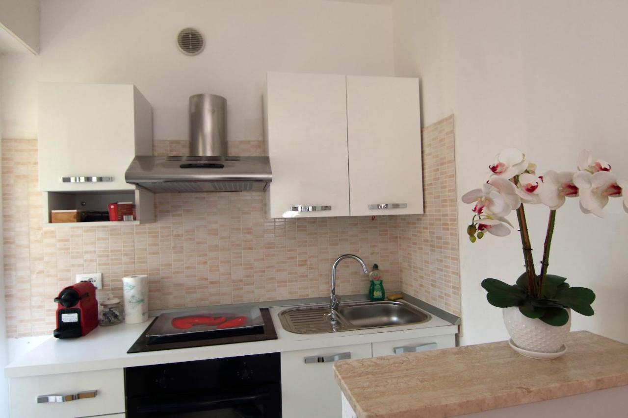 Appartamento Monolocale in centro città Merano Esterno foto