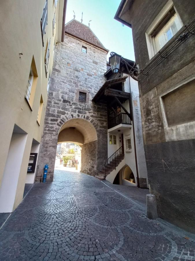 Appartamento Monolocale in centro città Merano Esterno foto